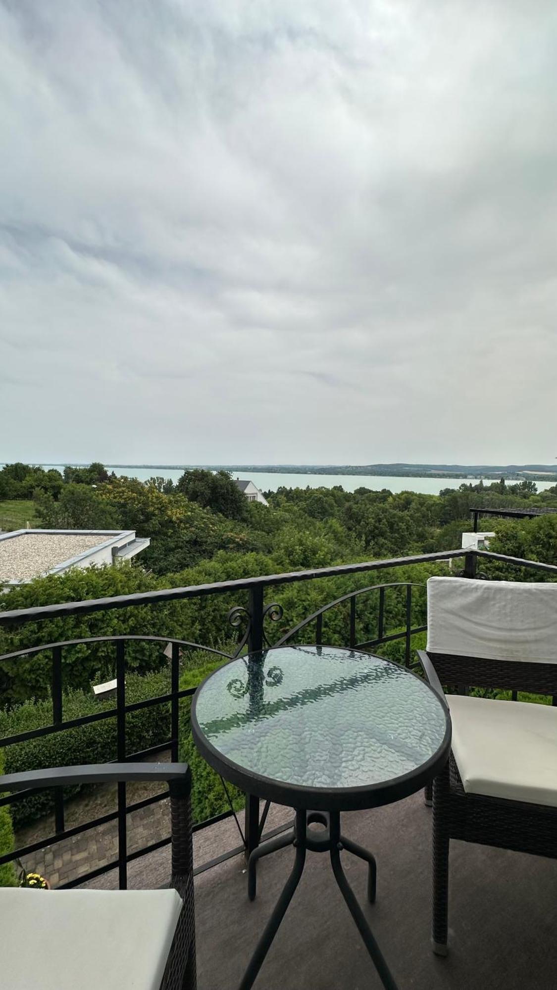 Navay Vendeghaz Hotel Tihany Eksteriør billede